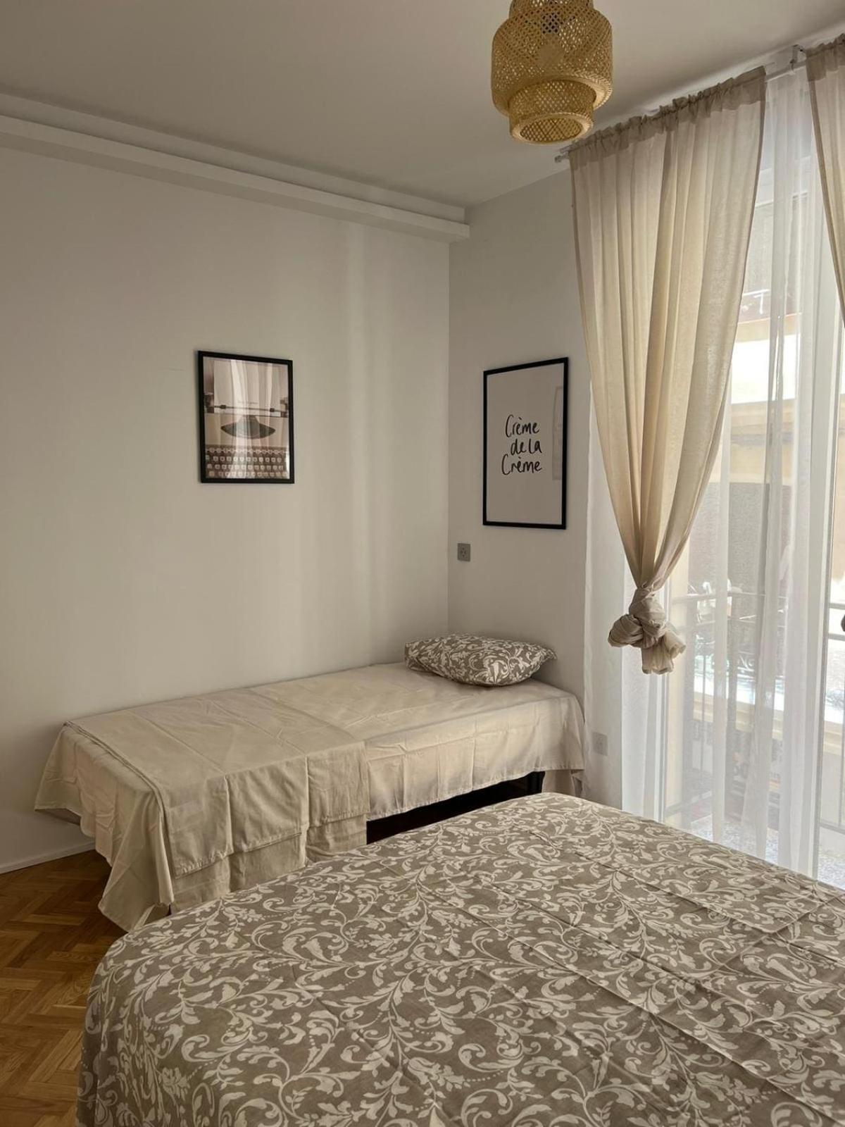 Madrid Apartment Exterior photo